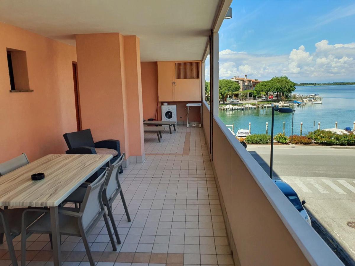Aparthotel Capitol Grado Esterno foto