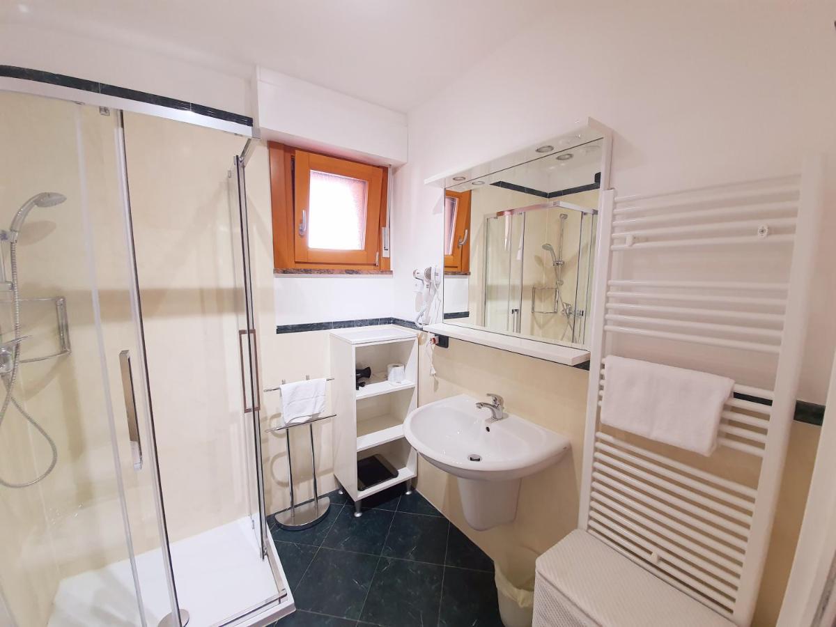 Aparthotel Capitol Grado Esterno foto