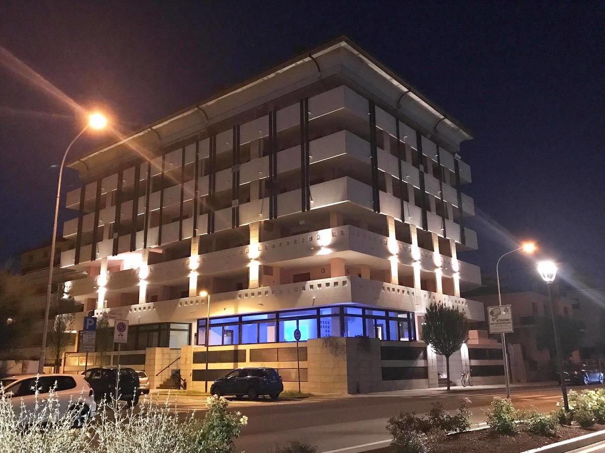 Aparthotel Capitol Grado Esterno foto